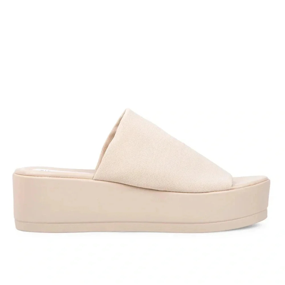 Steve  Madden Platform Slinky Sandals In Colour Natural/ Cream NWB Size 10 - Picture 2 of 10